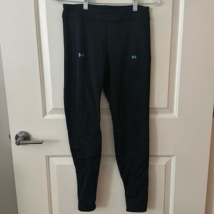 Under Armor - Base Layer Leggings - Size Small